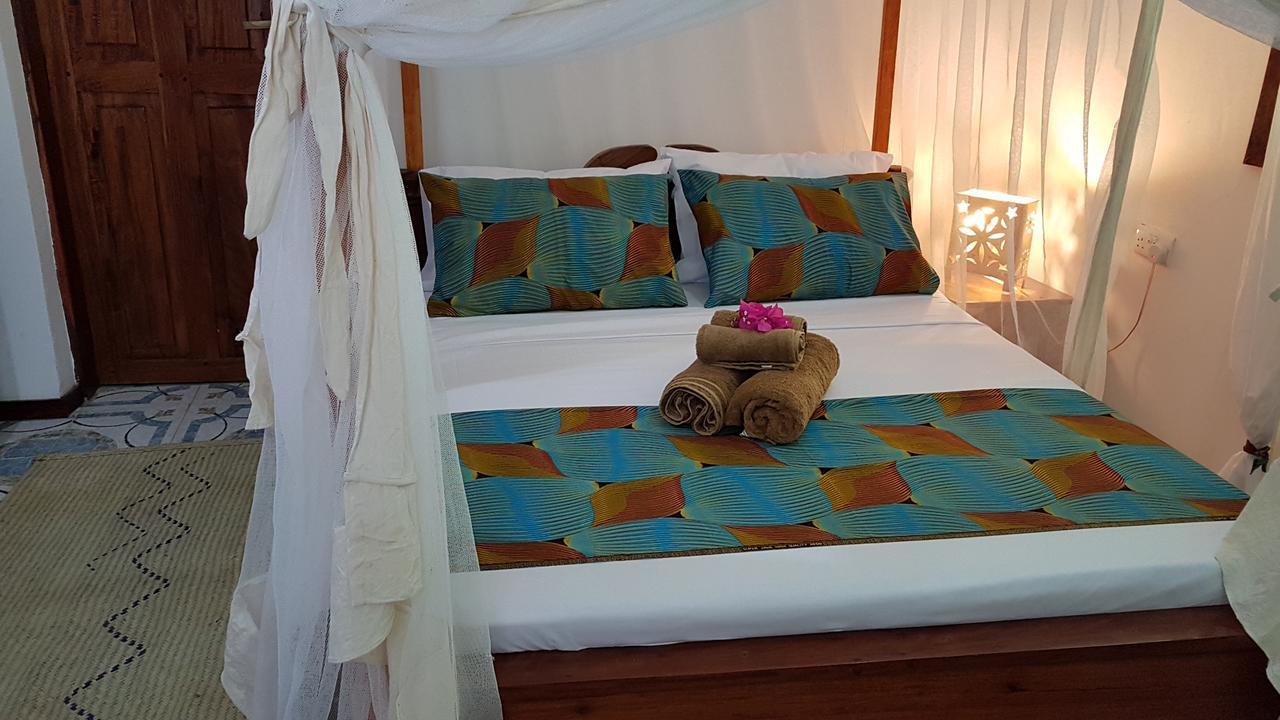 Moyo Villa Kipara Villa *